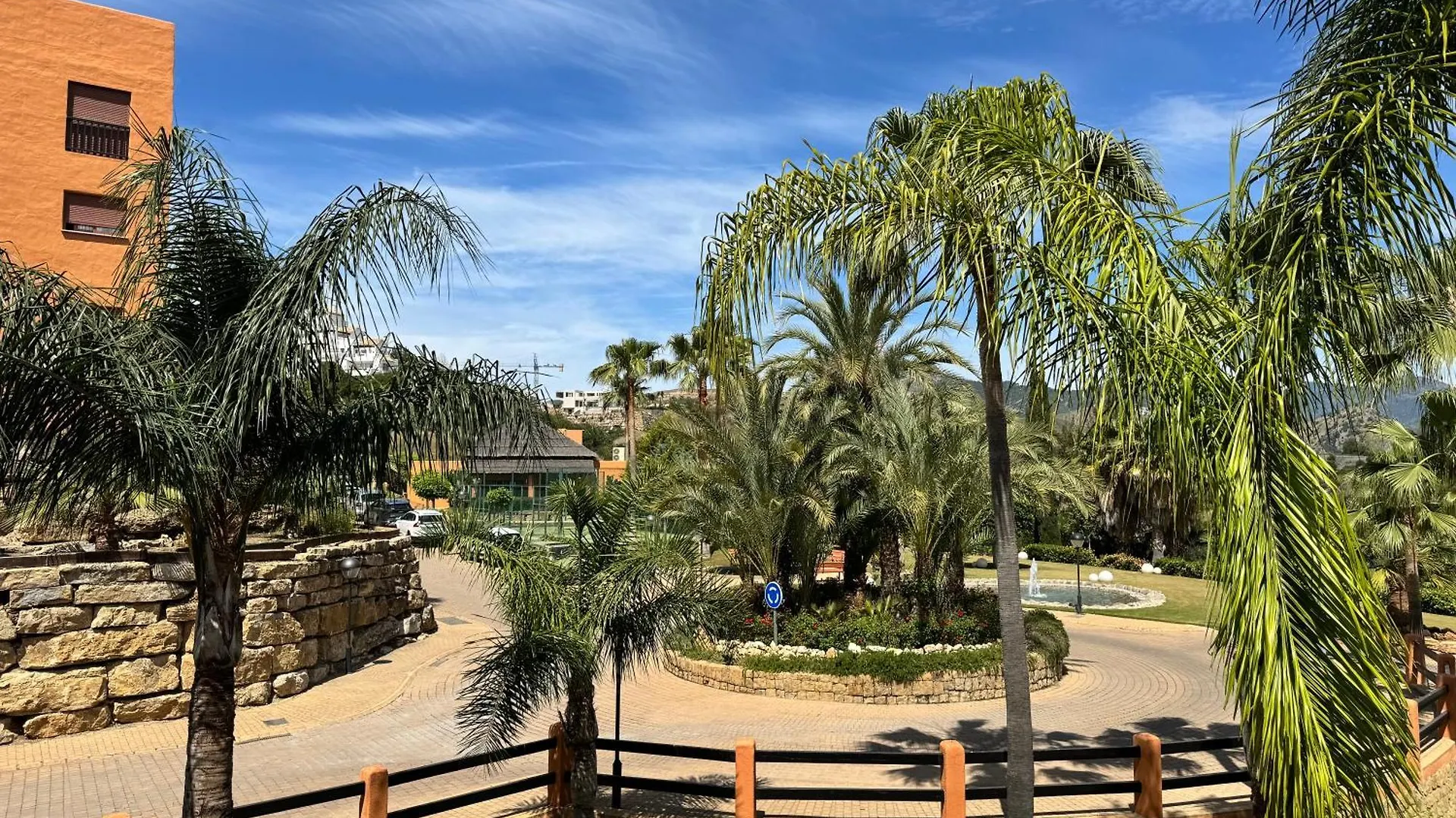 Apartamentos Golf Y Playa Estepona